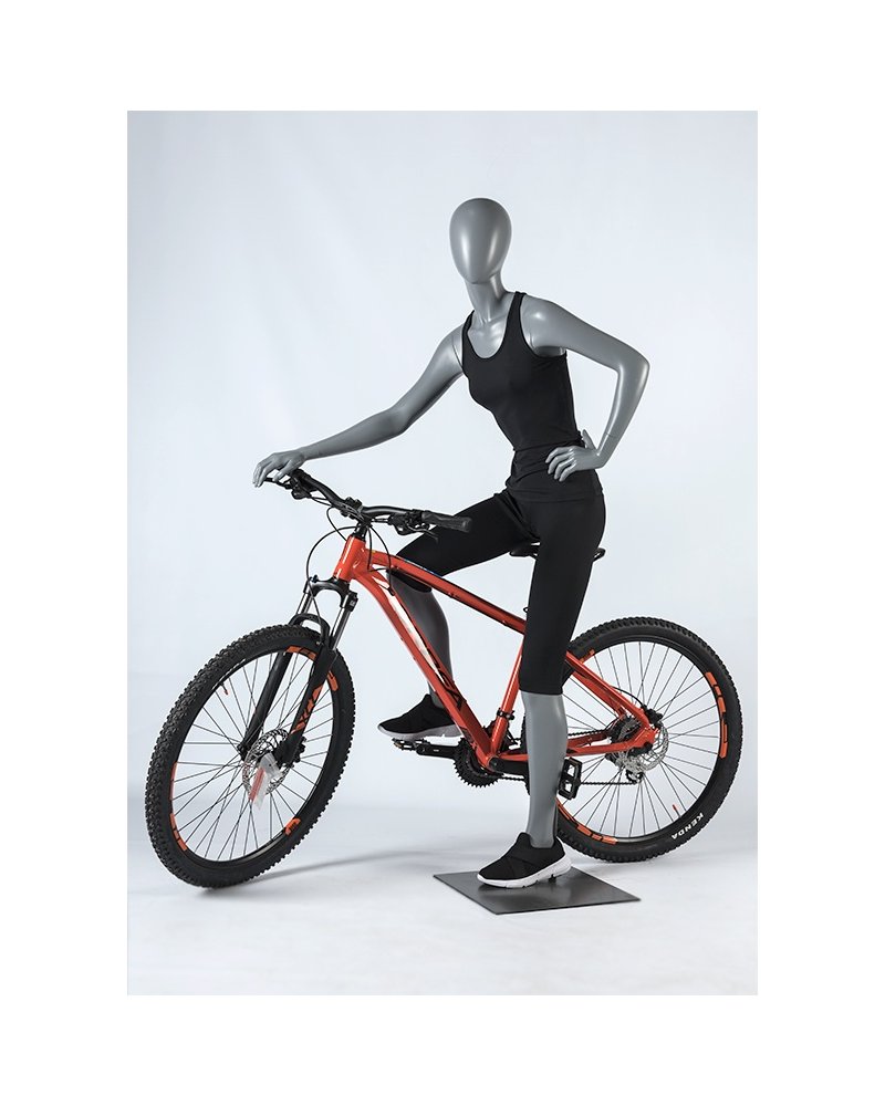 Maniquí de deporte, ciclista 3