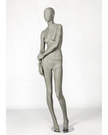 Maniquí Mujer Casual 5. Acabado Cemento