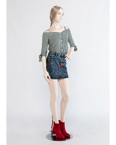 Maniquí mujer realista 