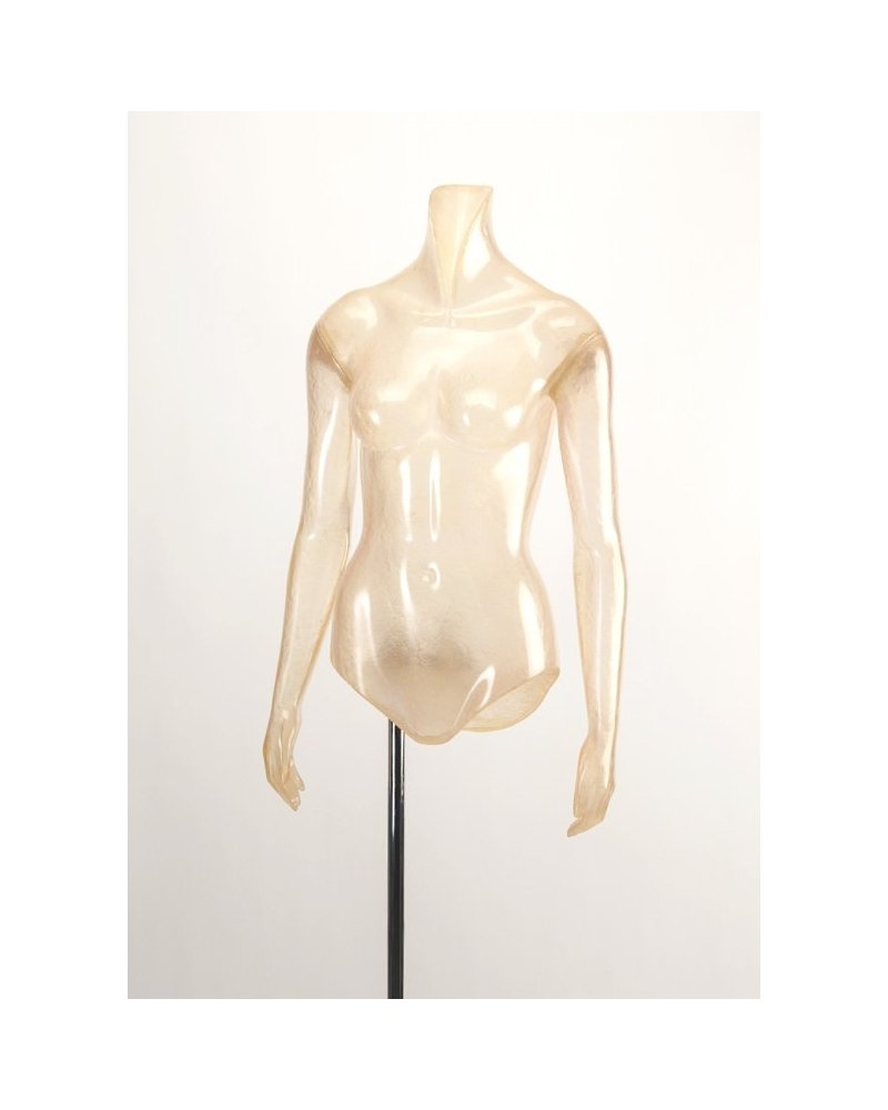 Torso mujer translúcido rosa