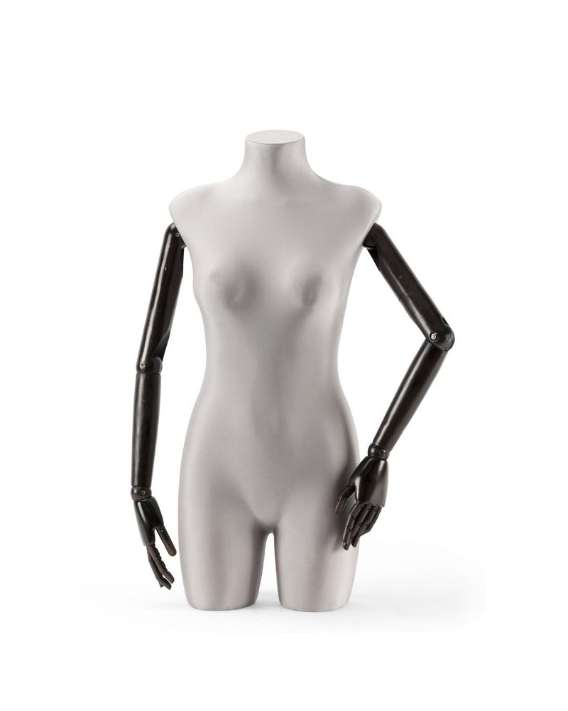 Torso mujer sin cabeza, Paula