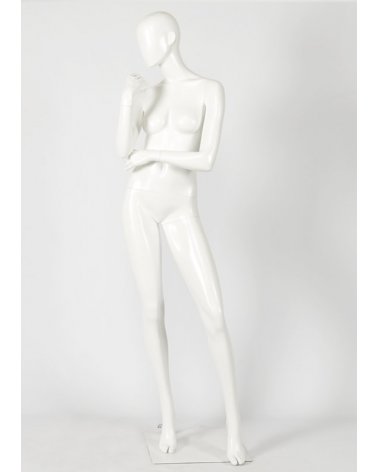 Maniqui de Mujer CASUAL CHIC. Acabado Cemento